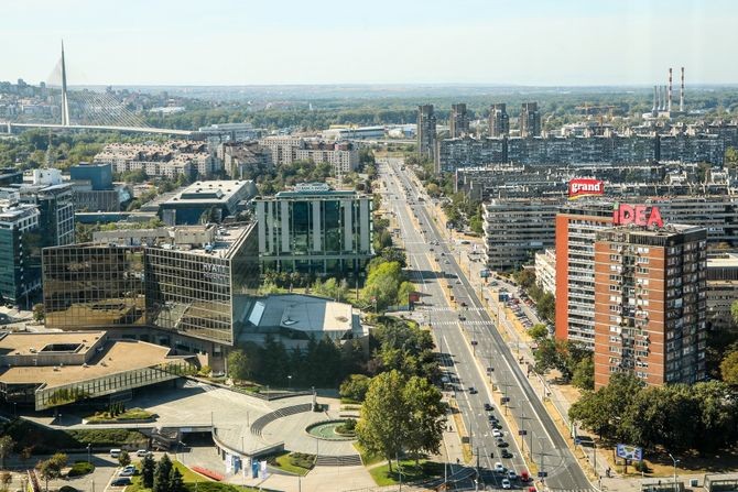 NOVI TALAS RUSA STIŽE U SRBIJU: Beograd i Novi Sad pod navalom, kirije divljaju, a naši ljudi ostaju bez krovova nad glavom!