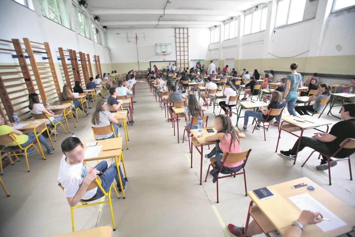 PISA 2025: Polovina srpske omladine funkcionalno nepismena, a država ćuti