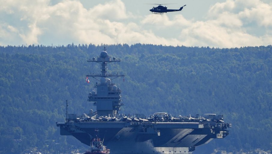 Američki ratni gigant tone: USS Ford u havariji posle 9 meseci